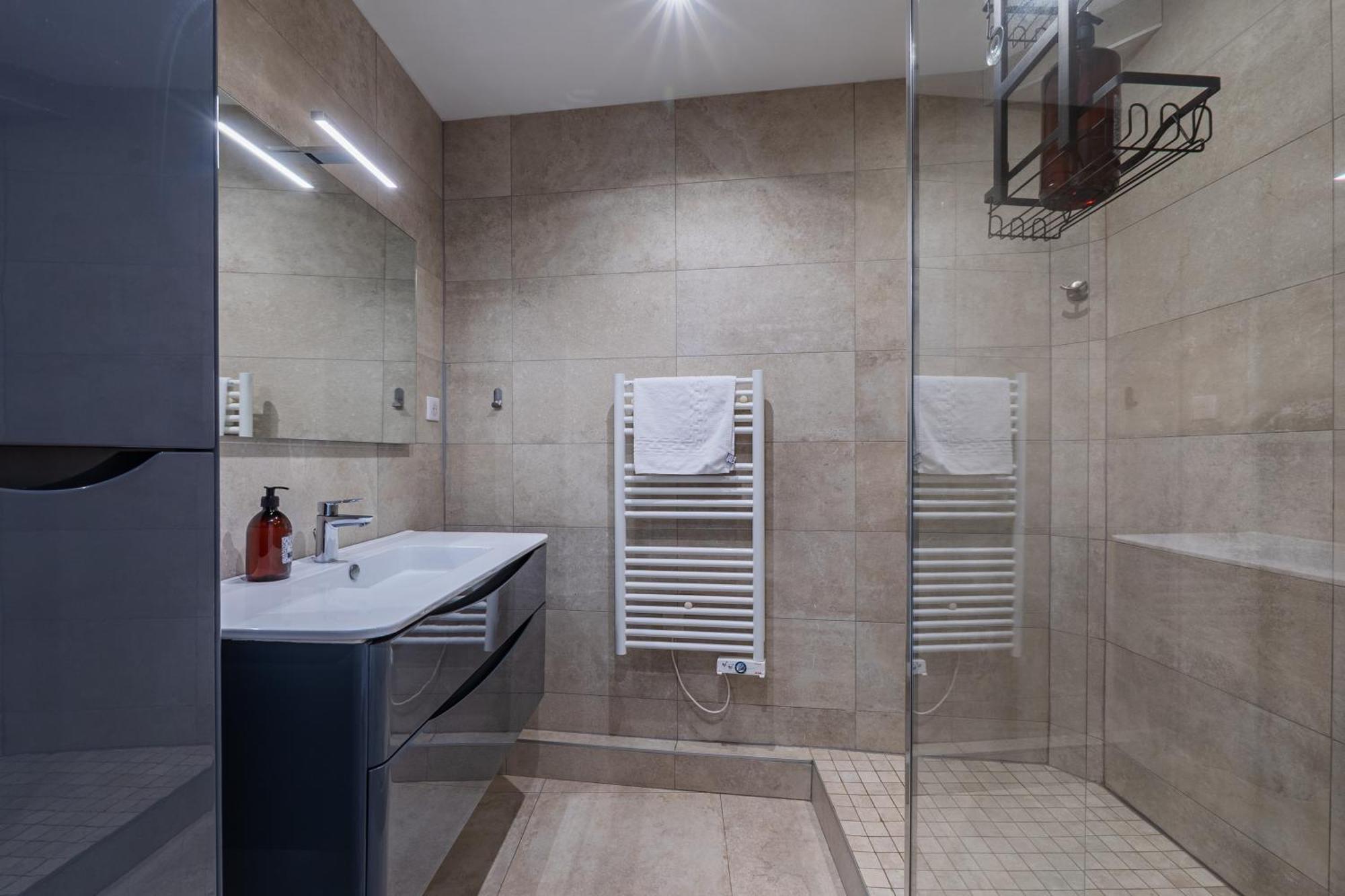 Appartement Panorama Cathedrale - Appt Lumineux Avec Parking Prive Strasbourg